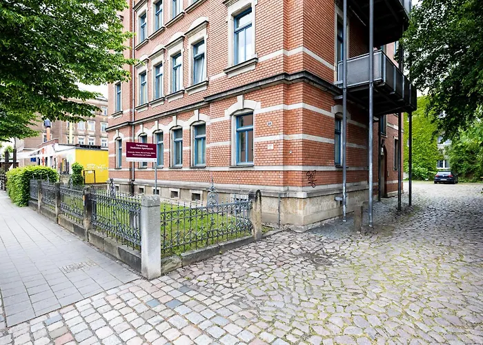Staytime - Citrus Nest Daire Dresden